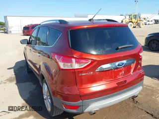 2016 Ford Escape SE z VIN 1FMCU0G79GUB36498, wystawiony jako IAAI lot #42216144 z przebiegiem 179 230 mil mil oraz . Historia ofert i sprzedaży dostępna na DreamBid. Obrazek 15.
