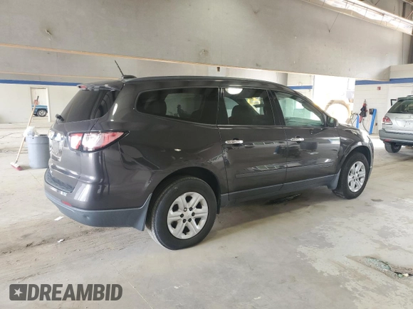 2017 Chevrolet Traverse LS z VIN 1GNKVFKD6HJ328081, wystawiony jako Copart lot #60436845 z przebiegiem 198 969 mil mil oraz Czysty tytuł • Clean title. Historia ofert i sprzedaży dostępna na DreamBid. Obrazek 3.