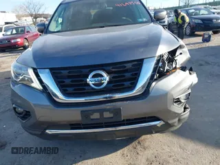 2017 Nissan Pathfinder SL with VIN 5N1DR2MM5HC909163, listed as a IAAI auction lot 41295750 with 72,617 mi miles. Bid and sale history available at carsss.com. Image 12.