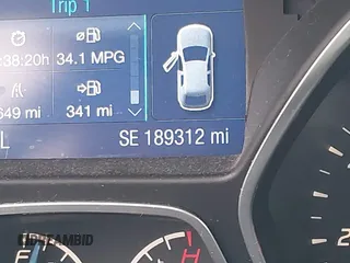 2014 Ford Focus SE с VIN 1FADP3K29EL292935, выставлен на аукционе IAAI как лот 42523255 с пробегом 189 312 миль миль и . История ставок и продаж доступна на DreamBid. Изображение 7.