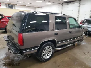 1997 Chevrolet Tahoe with VIN 1GNEK13R5VJ423133, listed as a Copart auction lot 78639274 with 223,514 mi miles and Clean Title. Bid and sale history available at carsss.com. Image 3.