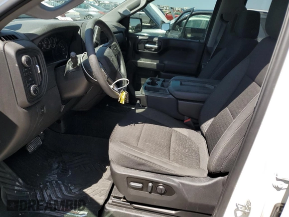 2022 Chevrolet Silverado 1500 Custom Trail Boss with VIN 3GCPYCEL8NG123561, listed as a Copart auction lot 49740345 with 34,837 mi miles and Salvage Title. Bid and sale history available at DreamBid. Image 7.