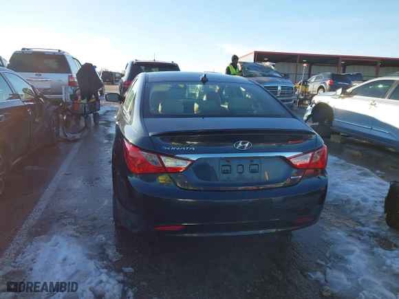 2013 Hyundai Sonata SE with VIN 5NPEC4AC4DH543471, listed as a IAAI auction lot 41267966 with 143,471 mi miles. Bid and sale history available at carsss.com. Image 16.