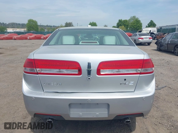 2012 Lincoln MKZ with VIN 3LNHL2GC3CR801477, listed as a IAAI auction lot 42127292 with 43,237 mi miles and . Bid and sale history available at DreamBid. Image 15.