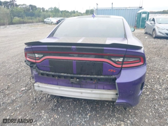 2018 Dodge Charger R/T Scat Pack with VIN 2C3CDXGJXJH318833, listed as a IAAI auction lot 40339470 with NaN miles. Bid and sale history available at carsss.com. Image 16.