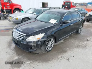 2011 Hyundai Genesis with VIN KMHGC4DF3BU115100, listed as a IAAI auction lot 41797385 with 225,413 mi miles and . Bid and sale history available at DreamBid. Image 2.