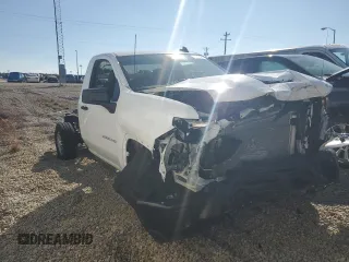 2024 Chevrolet Silverado 1500 with VIN 1GB0WLE73RF410425, listed as a Copart auction lot 46375525 with 5,847 mi miles and Clean Title. Bid and sale history available at DreamBid. Image 4.