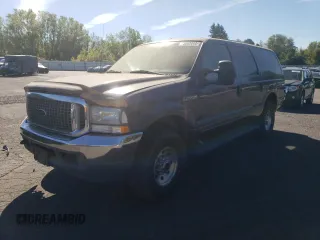 2003 Ford Excursion XLT z VIN 1FMNU41S83EA16158, wystawiony jako Copart lot #73062414 z przebiegiem 353 053 mil mil oraz Czysty tytuł • Clean title. Historia ofert i sprzedaży dostępna na DreamBid. Obrazek 1.