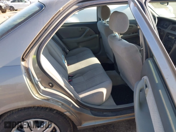 2001 Toyota Camry CE with VIN 4T1BG22K01U072966, listed as a IAAI auction lot 41985720 with 161,273 mi miles and . Bid and sale history available at carsss.com. Image 8.