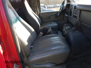 2012 Chevrolet Express Passenger 1LT z VIN 1GAZG1FG8C1109469, wystawiony jako IAAI lot #41319826 z przebiegiem 246 801 mil mil oraz . Historia ofert i sprzedaży dostępna na DreamBid. Obrazek 5.