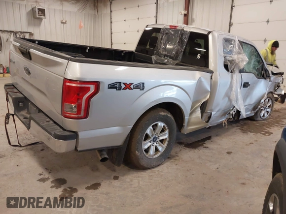2015 Ford F-150 XLT with VIN 1FTEX1EP1FFD12282, listed as a IAAI auction lot 41743075 with 180,389 mi miles. Bid and sale history available at carsss.com. Image 4.