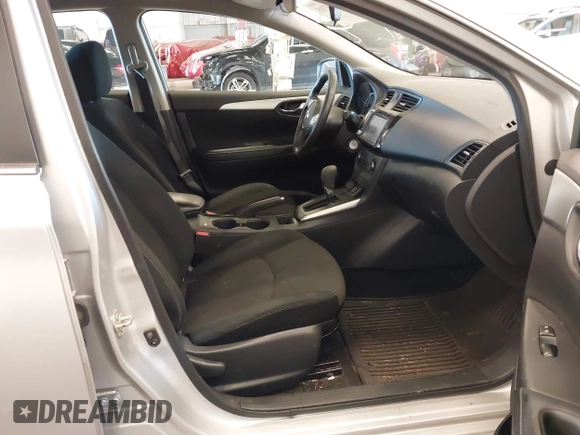 2019 Nissan Sentra SR with VIN 3N1AB7AP6KY381349, listed as a IAAI auction lot 41949705 with 39,798 mi miles and . Bid and sale history available at DreamBid. Image 5.