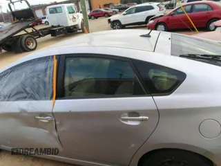 2015 Toyota Prius Four with VIN JTDKN3DU7F0406519, listed as a IAAI auction lot 41089049 with 118,516 mi miles. Bid and sale history available at carsss.com. Image 14.
