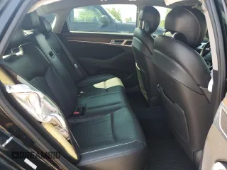 2017 Genesis G80 Ultimate z VIN KMHGN4JF8HU214213, wystawiony jako Copart lot #60082845 z przebiegiem 110 047 mil mil oraz Szkoda całkowita • Salvage title. Historia ofert i sprzedaży dostępna na DreamBid. Obrazek 10.