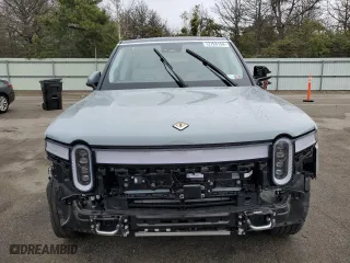 2023 Rivian R1S Adventure with VIN 7PDSGABA4PN011024, listed as a Copart auction lot 72703154 with 14,043 mi miles and Salvage Title. Bid and sale history available at carsss.com. Image 5.