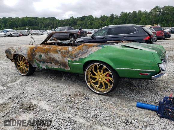 1972 Oldsmobile Cutlass with VIN 3J67K2M227685, listed as a Copart auction lot 62278374 with Not Provided miles and Non Repairable. Bid and sale history available at DreamBid. Image 2.