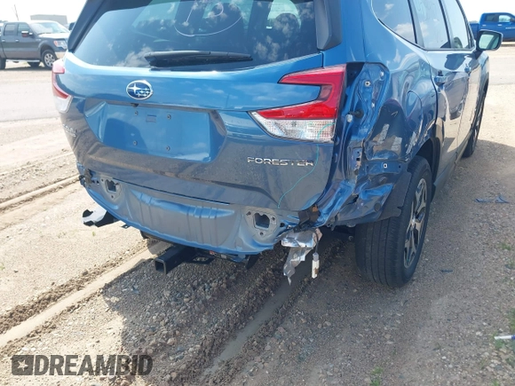 2023 Subaru Forester Premium с VIN JF2SKADC7PH427511, выставлен на аукционе IAAI как лот 42184112 с пробегом 39 846 миль миль и . История ставок и продаж доступна на DreamBid. Изображение 6.