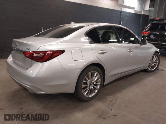 2018 Infiniti Q50 3.0t Luxe with VIN JN1EV7AR1JM430680, listed as a IAAI auction lot 41899270 with Not Provided miles. Bid and sale history available at carsss.com. Image 4.
