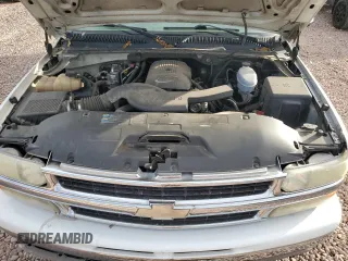 2005 Chevrolet Suburban LS with VIN 3GNFK16Z05G293330, listed as a Copart auction lot 78284594 with 254,524 mi miles and Salvage Title. Bid and sale history available at carsss.com. Image 11.