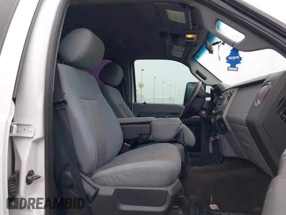 2016 Ford F-250 Lariat with VIN 1FT7W2BT6GEC99538, listed as a IAAI auction lot 40879245 with 272,331 mi miles and . Bid and sale history available at DreamBid. Image 5.