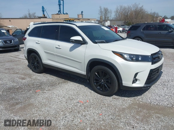 2019 Toyota Highlander SE with VIN 5TDJZRFH0KS620178, listed as a IAAI auction lot 41829974 with 73,701 mi miles. Bid and sale history available at carsss.com. Image 1.
