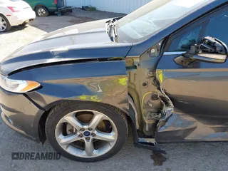 2016 Ford Fusion SE с VIN 3FA6P0HD5GR327748, выставлен на аукционе IAAI как лот 42254443 с пробегом 170 596 миль миль и . История ставок и продаж доступна на DreamBid. Изображение 6.