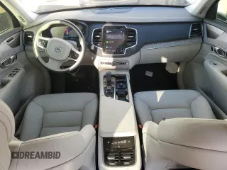 2024 Volvo XC90 Plus with VIN YV4H60LE6R1209420, listed as a Copart auction lot 75458864 with 1,560 mi miles and Salvage Title. Bid and sale history available at DreamBid. Image 8.