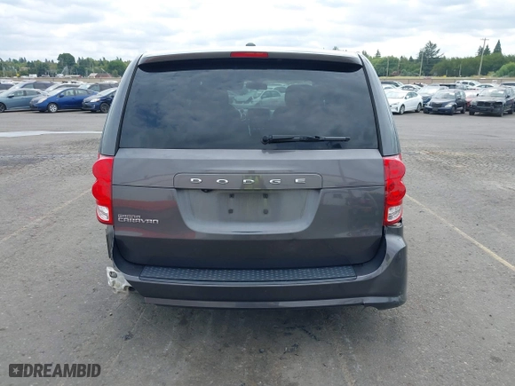 2019 Dodge Grand Caravan SE with VIN 2C4RDGBG4KR502999, listed as a IAAI auction lot 40103732 with 157,823 mi miles. Bid and sale history available at carsss.com. Image 17.