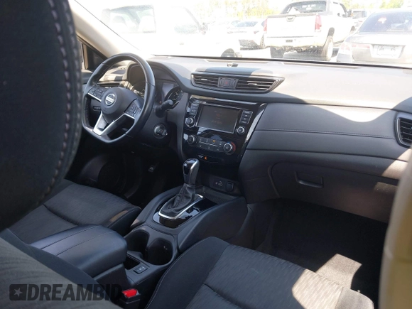 2020 Nissan Rogue SV with VIN JN8AT2MT8LW036231, listed as a IAAI auction lot 41984808 with 28,736 mi miles. Bid and sale history available at carsss.com. Image 5.