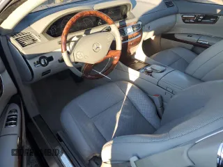 2012 Mercedes-Benz CL-Class CL 550 with VIN WDDEJ9EB9CA029017, listed as a Copart auction lot 88424885 with 102,267 mi miles and Salvage Title. Bid and sale history available at carsss.com. Image 8.