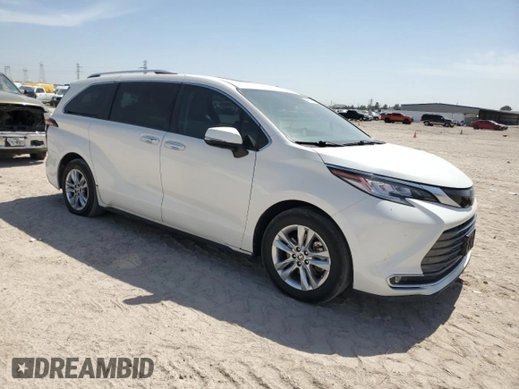 2021 Toyota Sienna Limited with VIN 5TDZRKEC3MS030334, listed as a Copart auction lot 48977875 with 69,531 mi miles and Salvage Title. Bid and sale history available at carsss.com. Image 4.