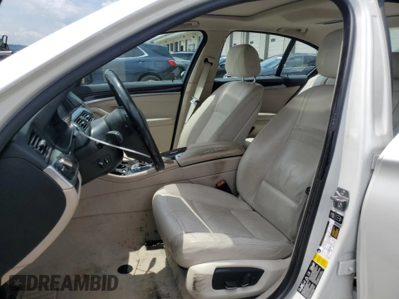 2014 BMW 5 Series 535d xDrive with VIN WBAFV3C57ED685132, listed as a Copart auction lot 60413005 with 94,355 mi miles and Salvage title. Bid and sale history available at DreamBid. Image 7.