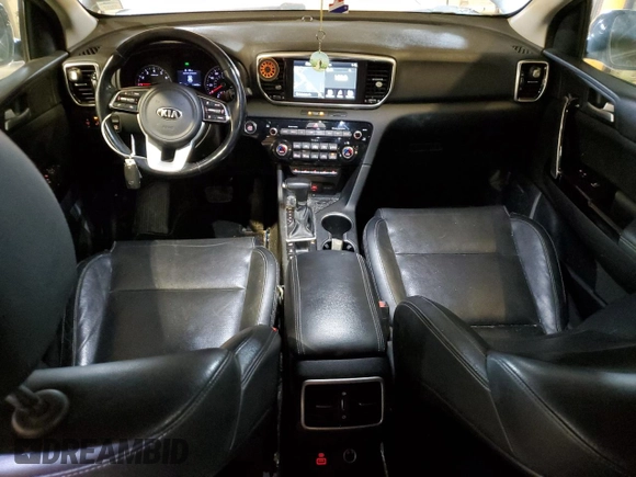 2020 Kia Sportage EX with VIN KNDPNCAC7L7631897, listed as a Copart auction lot 55474655 with 114,403 mi miles and Salvage title. Bid and sale history available at DreamBid. Image 8.