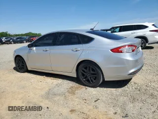 2015 Ford Fusion SE z VIN 3FA6P0H70FR265071, wystawiony jako Copart lot #55843685 z przebiegiem 137 104 mil mil oraz Szkoda całkowita • Salvage title. Historia ofert i sprzedaży dostępna na DreamBid. Obrazek 2.