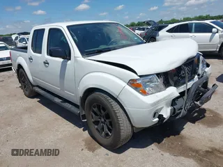 2019 Nissan Frontier Desert Runner z VIN 1N6AD0ER2KN726946, wystawiony jako IAAI lot #42214032 z przebiegiem 84 633 mil mil oraz . Historia ofert i sprzedaży dostępna na DreamBid. Obrazek 1.