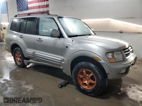 2001 Mitsubishi Montero Limited z VIN JA4MW51R71J038583, wystawiony jako Copart lot #83024384 z przebiegiem 157 538 mil mil oraz Szkoda całkowita • Salvage title. Historia ofert i sprzedaży dostępna na DreamBid. Obrazek 4.