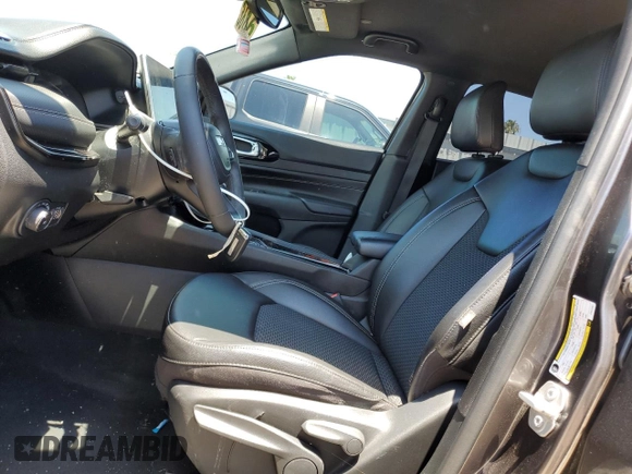 2023 Jeep Compass Latitude с VIN 3C4NJDBN2PT512357, выставлен на аукционе Copart как лот 56420795 с пробегом 38 688 миль миль и Списание • Salvage title. История ставок и продаж доступна на DreamBid. Изображение 7.
