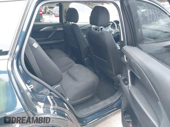 2018 Mazda CX-9 Sport with VIN JM3TCBBY9J0225710, listed as a IAAI auction lot 41739509 with 92,022 mi miles. Bid and sale history available at carsss.com. Image 8.