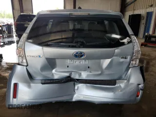 2014 Toyota Prius Two z VIN JTDZN3EU4E3323785, wystawiony jako Copart lot #60753235 z przebiegiem 250 943 mil mil oraz Szkoda całkowita • Salvage title. Historia ofert i sprzedaży dostępna na DreamBid. Obrazek 6.