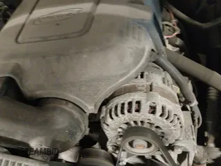 2010 Cadillac Escalade Premium z VIN 1GYUKCEF4AR201742, wystawiony jako IAAI lot #41378437 z przebiegiem 137 622 mil mil oraz . Historia ofert i sprzedaży dostępna na DreamBid. Obrazek 20.