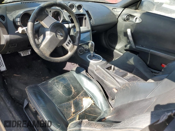 2004 Nissan 350Z Touring with VIN JN1AZ34E04T060451, listed as a Copart auction lot 42861225 with 0 mi miles and Clean Title. Bid and sale history available at carsss.com. Image 8.