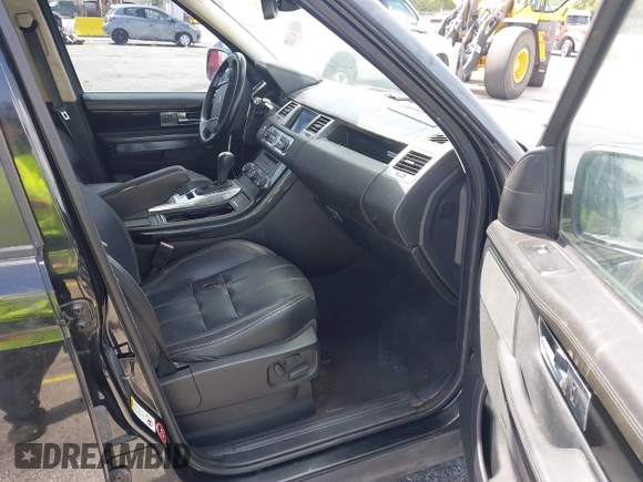 2013 Land Rover Range Rover Sport HSE Lux с VIN SALSK2D43DA760864, выставлен на аукционе IAAI как лот 42324731 с пробегом 98 514 миль миль и . История ставок и продаж доступна на DreamBid. Изображение 5.