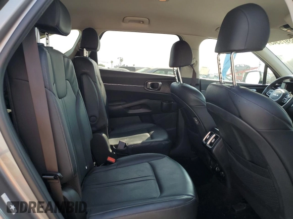2023 Kia Sorento EX с VIN KNDRH4LGXP5194632, выставлен на аукционе Copart как лот 58979545 с пробегом 23 591 миль миль и Списание • Salvage title. История ставок и продаж доступна на DreamBid. Изображение 11.