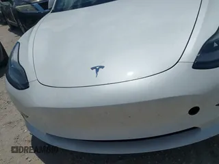 2023 Tesla Model 3 с VIN 5YJ3E1EA0PF483099, выставлен на аукционе IAAI как лот 42545197 с пробегом 72 592 миль миль и . История ставок и продаж доступна на DreamBid. Изображение 6.