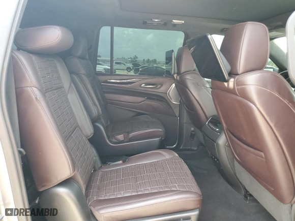 2023 Cadillac Escalade 4WD Sport Platinum with VIN 1GYS4GKL2PR487392, listed as a Copart auction lot 69720914 with 33,674 mi miles and Salvage Title. Bid and sale history available at carsss.com. Image 11.