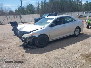 2014 Toyota Camry L with VIN 4T4BF1FK2ER433410, listed as a IAAI auction lot 41827639 with 191,842 mi miles. Bid and sale history available at carsss.com. Image 23.