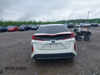 2020 Toyota Prius LE with VIN JTDKARFP2L3146028, listed as a IAAI auction lot 42192696 with 86,201 mi miles and . Bid and sale history available at DreamBid. Image 17.