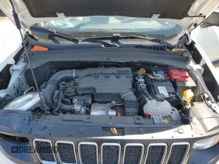 2023 Jeep Renegade Latitude with VIN ZACNJDB13PPP25545, listed as a Copart auction lot 52285225 with 38,394 mi miles and Non Repairable. Bid and sale history available at carsss.com. Image 12.