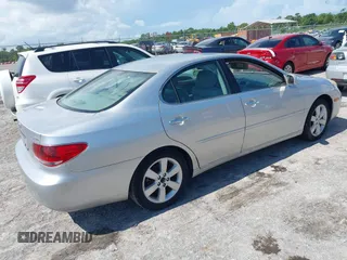 2005 Lexus ES 350 with VIN JTHBA30G655086945, listed as a IAAI auction lot 42563974 with 126,607 mi miles and . Bid and sale history available at DreamBid. Image 4.