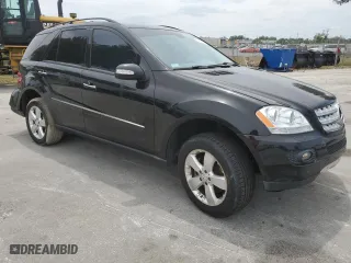 2006 Mercedes-Benz M-Class 5.0L with VIN 4JGBB75E56A122979, listed as a Copart auction lot 54207335 with 164,056 mi miles and Salvage Title. Bid and sale history available at carsss.com. Image 4.